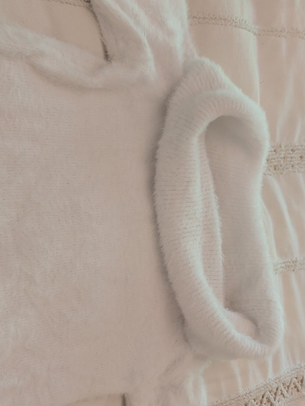 Off-Shoulder Fuzzy Sweater - Picture 4 of 5